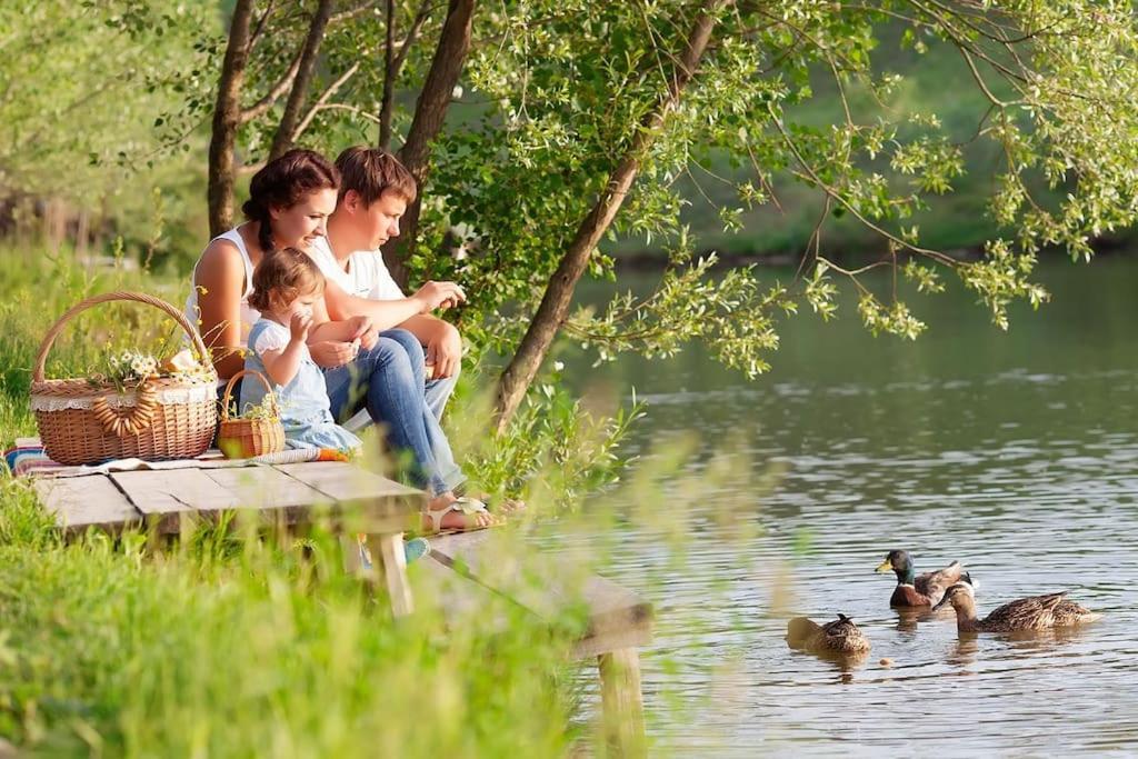 Villa Am See - Naehe Berlin Biesenthal Esterno foto