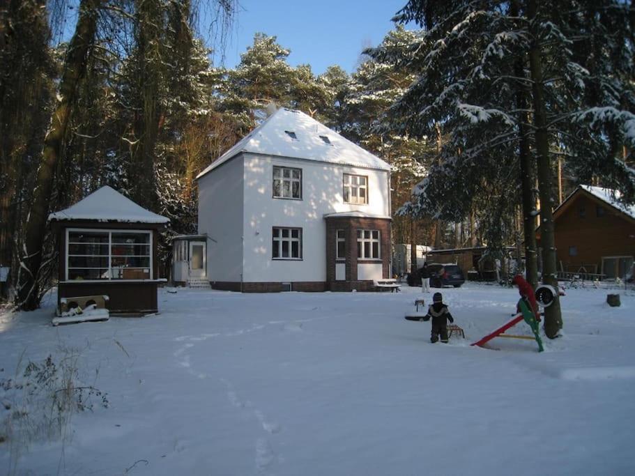 Villa Am See - Naehe Berlin Biesenthal Esterno foto